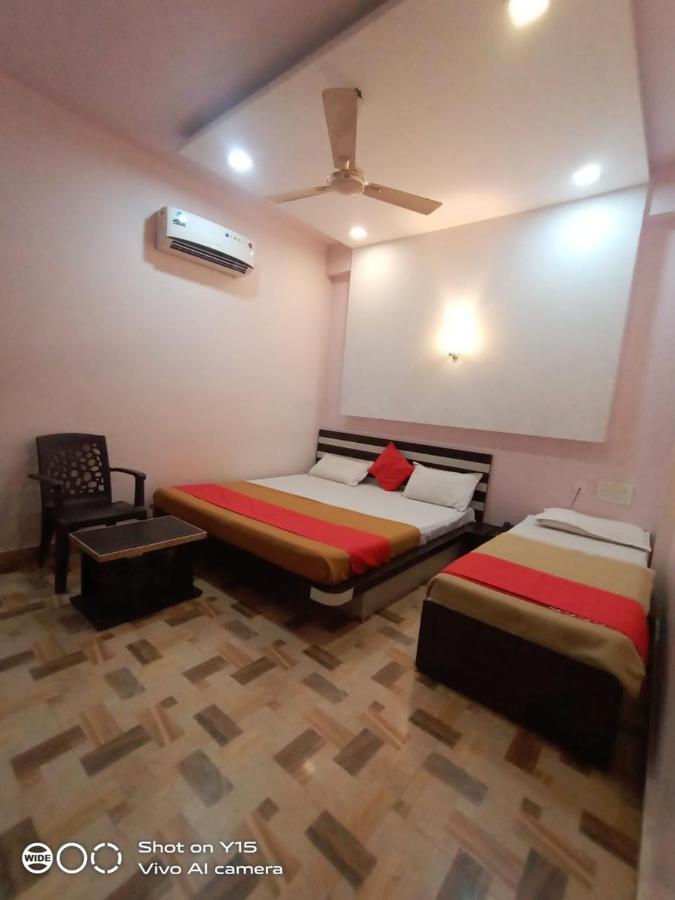 Shree Hotel Shivdhara Сомнатх Экстерьер фото
